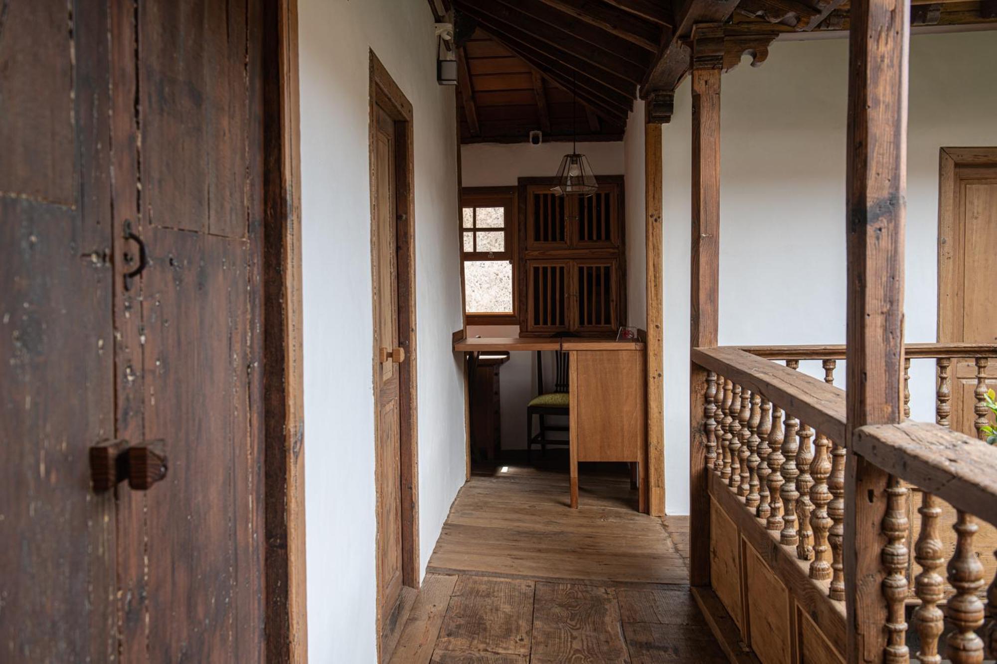 فندق La Casa De La Camelia لا لاغونا المظهر الخارجي الصورة