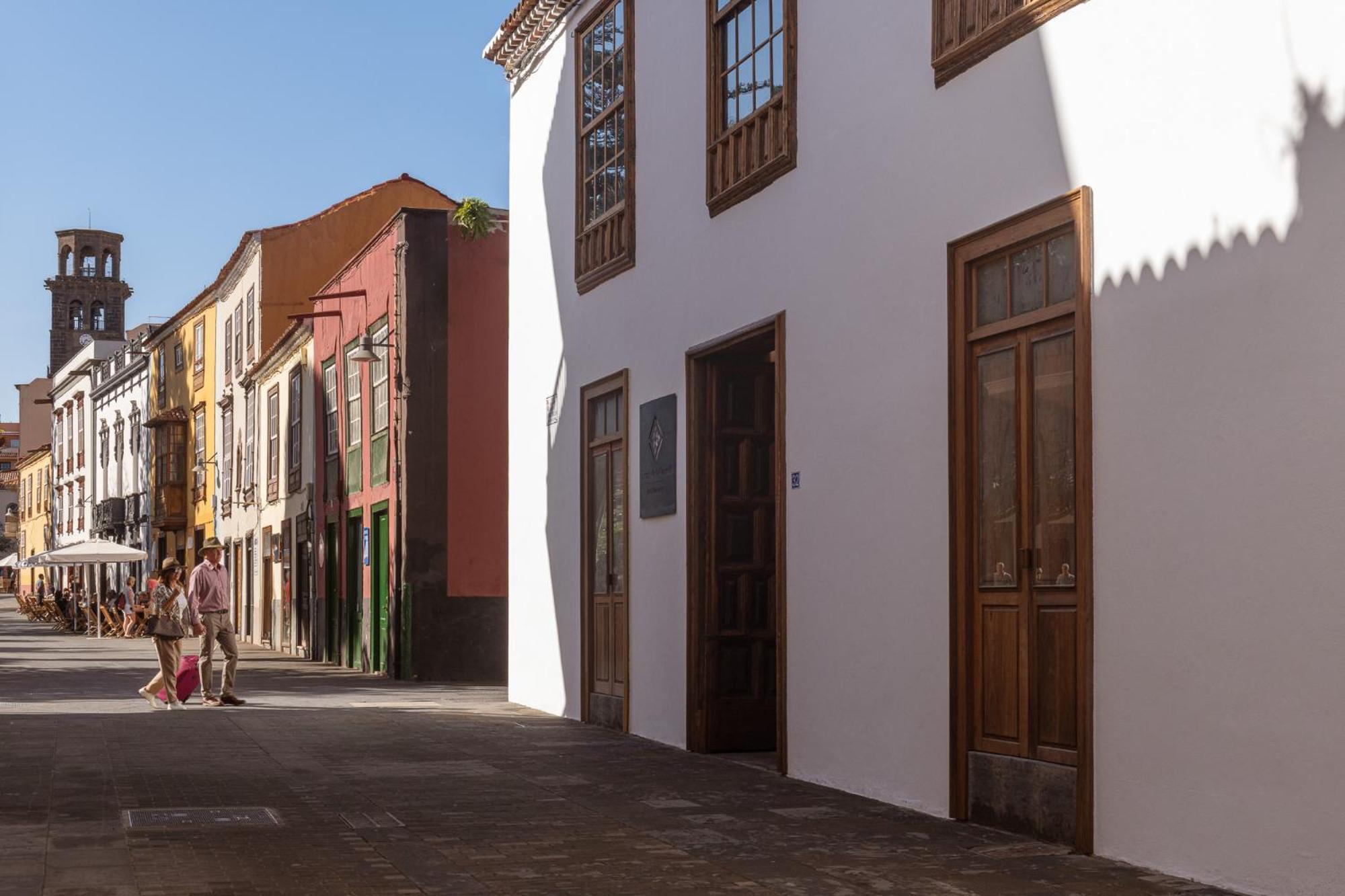 فندق La Casa De La Camelia لا لاغونا المظهر الخارجي الصورة
